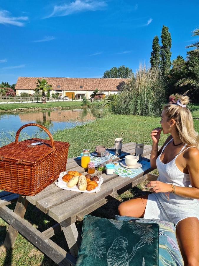 Abri Cosy - Suite Romantique En Camargue Saint-Gilles  Eksteriør billede